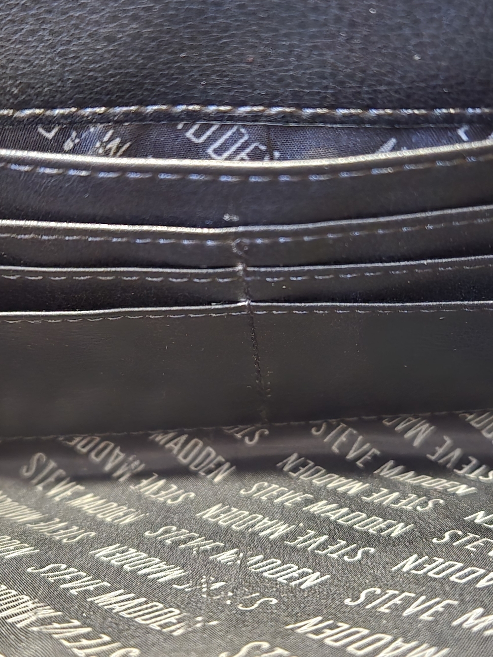 Steve Madden NWT Black Woven Crossbody Bag with Gunmetal Hardware - Picture 7 of 8